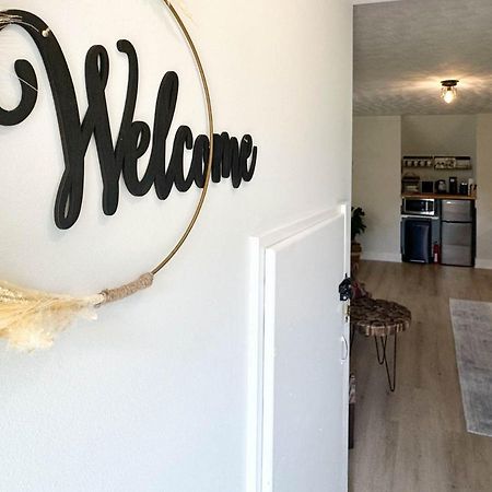 Dreamy Boho Remodeled Cottage With Mountain Views Sparta 外观 照片